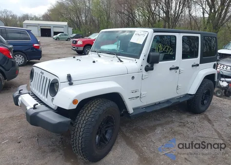 2018 Jeep Wrangler Jk Unlimited Sahara 4X4 z USA, uszkodzony, nr VIN 1C4BJWEG8JL937483